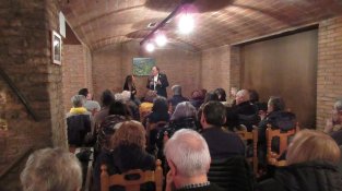 Un moment de l'acte, a Alella Vinícola
