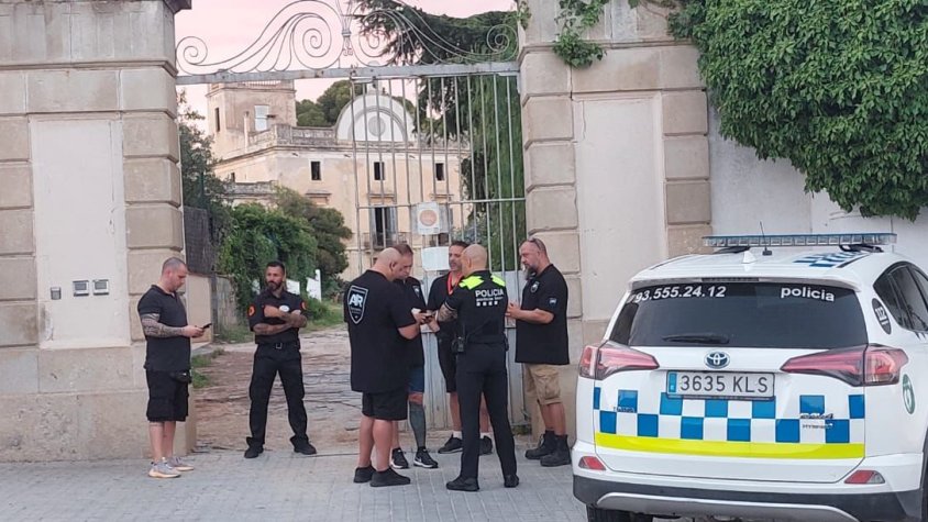 Una empresa de seguretat ha mirat de fer fora els joves de la Gaietana