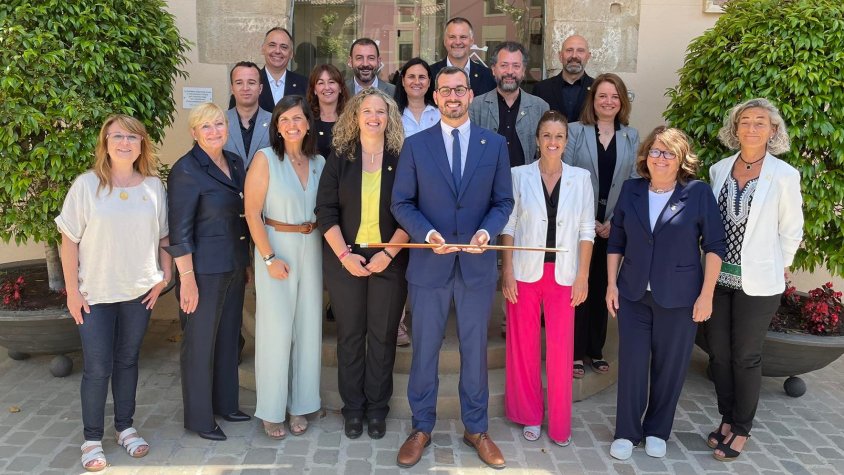 Foto de família dels nous disset regidors de l'Ajuntament d'Alella