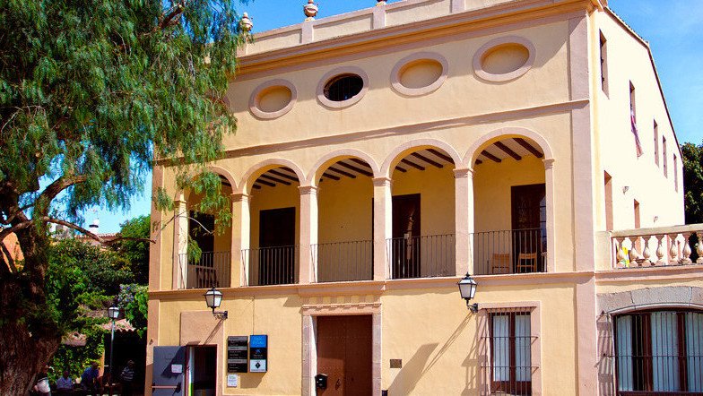 Dimarts vinen, tertúlia sobre el model de poble amb gent gran. A Can Gaza (oberta al públic)