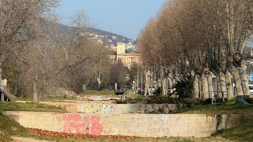 Uns veïns demanen una consulta popular sobre La Miralda