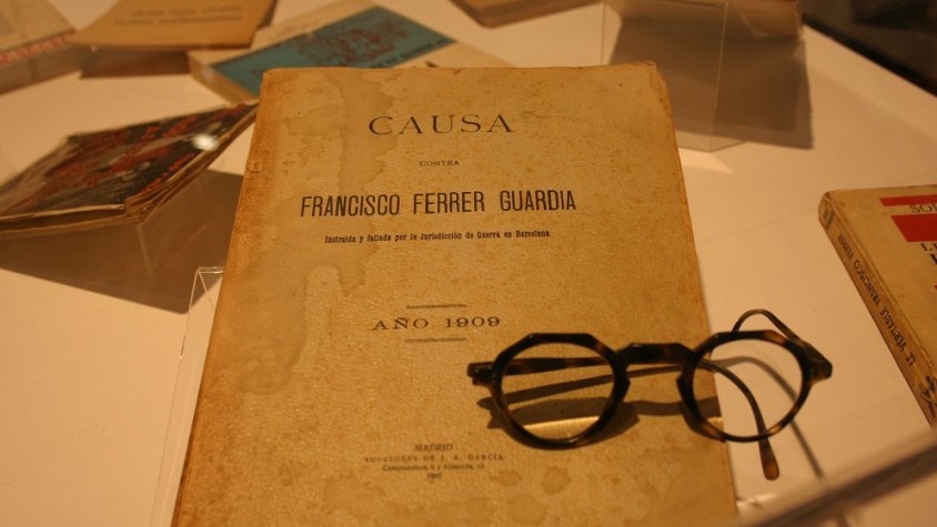 Posen en marxa una campanya per demanar l'anul·lació de la sentència a Ferrer i Guàrdia
